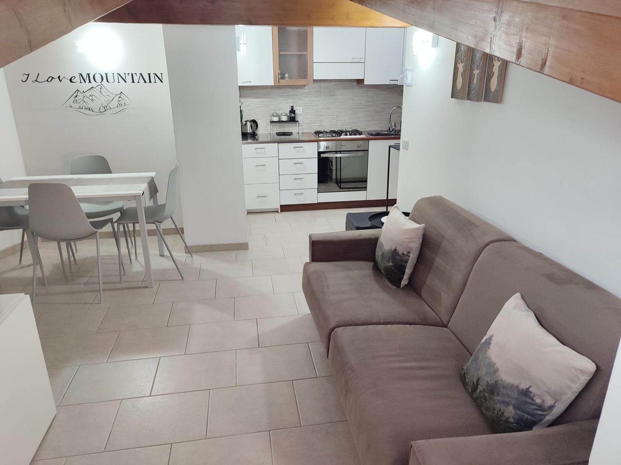 Appartamento Con Giardino Carisolo Εξωτερικό φωτογραφία